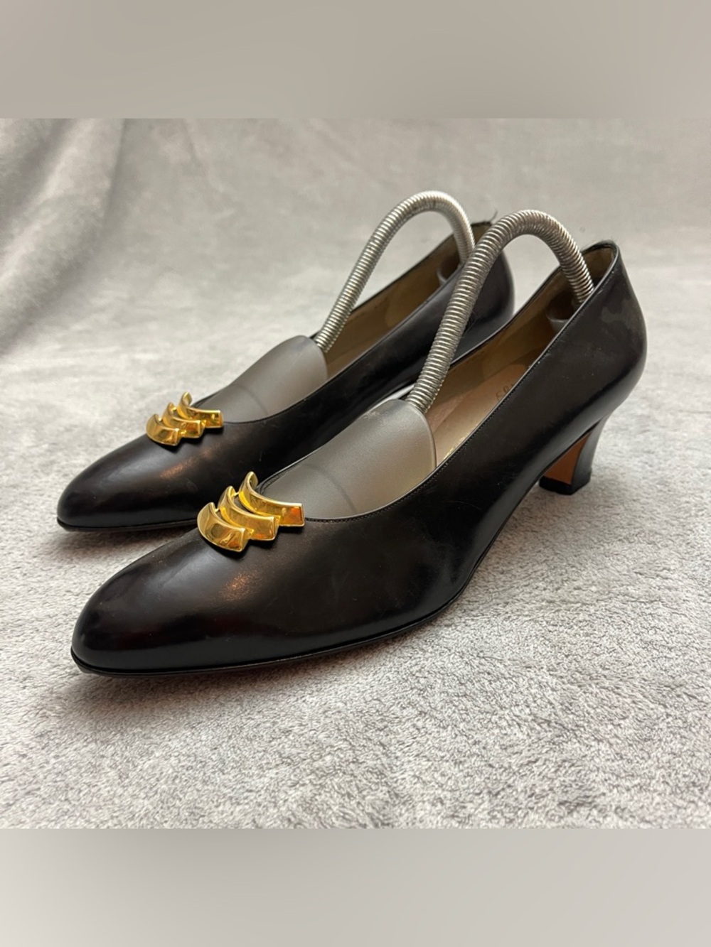 Vintage Salvatore Ferragamo Black Leather Pumps Size 10.5 AAA Made In Italy